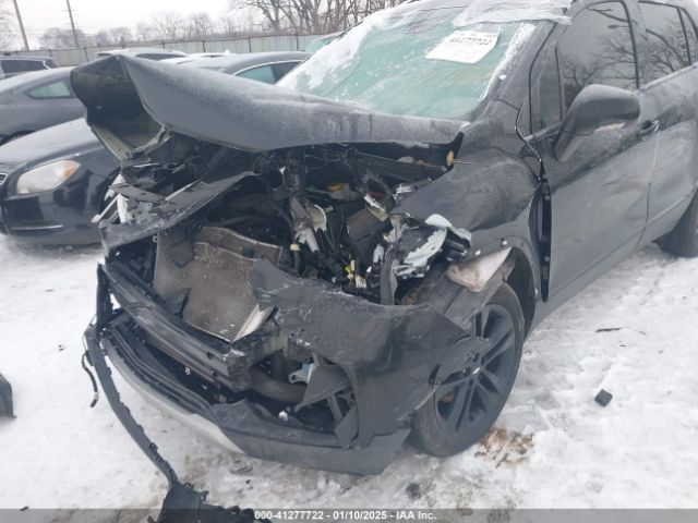 3GNCJPSB9LL223945 Chevrolet Trax Awd Lt