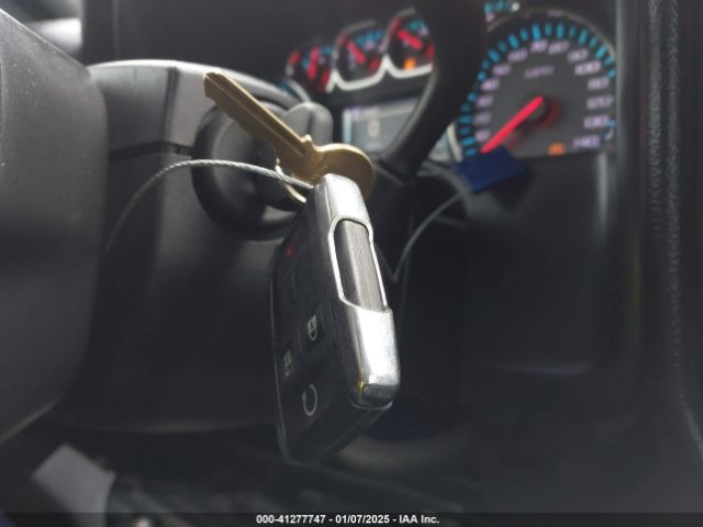 3GCUKREC1JG375055 Chevrolet Silverado 1500 2lt
