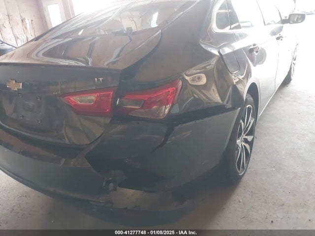 1G1ZE5ST8HF221313 Chevrolet MALIBU 1LT