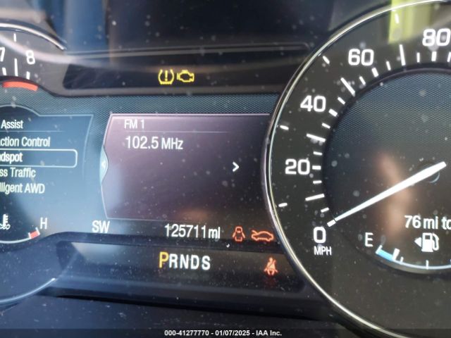 2LMTJ8LR5GBL44001 Lincoln Mkx Reserve