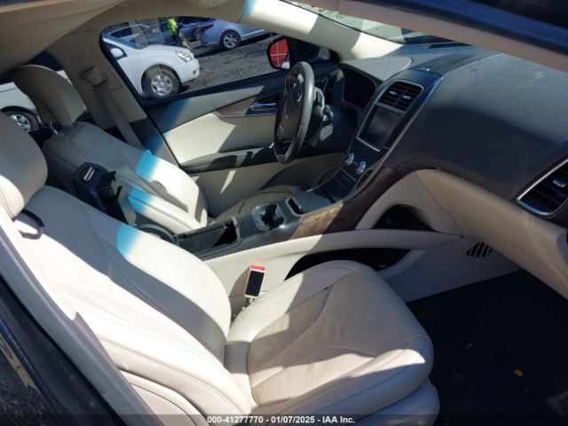 2LMTJ8LR5GBL44001 Lincoln Mkx Reserve