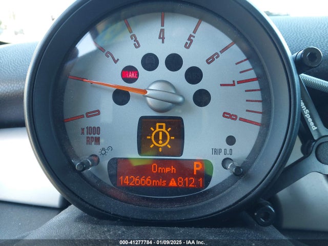 2011 MINI COOPER WMWSU3C55BT096177 Photo 6