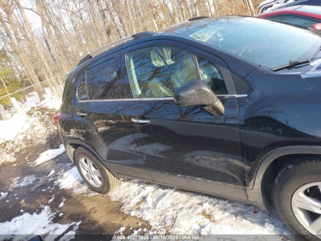 KL7CJLSBXKB948226 Chevrolet Trax Lt