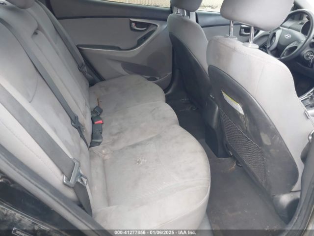 5NPDH4AE2GH709165 Hyundai ELANTRA SE