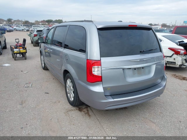 2C4RC1BG5FR560822 Chrysler Town & Country Touring