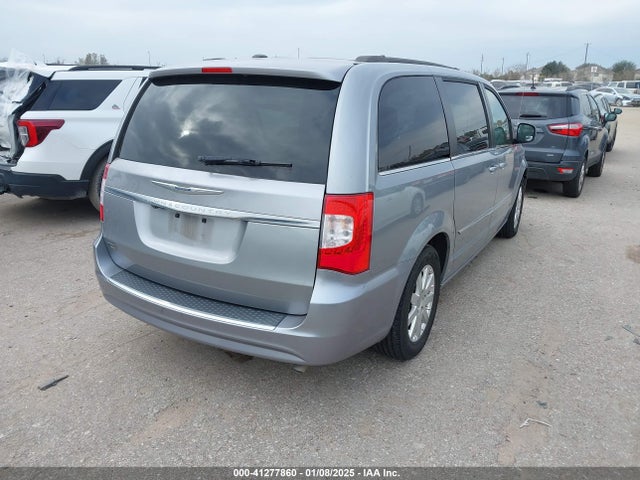 2C4RC1BG5FR560822 Chrysler Town & Country Touring