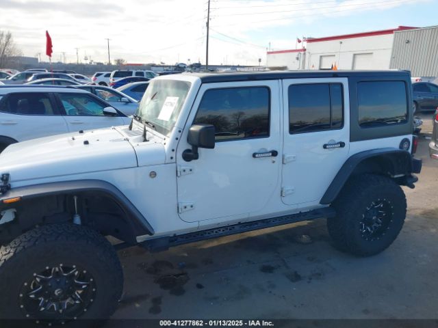 1C4BJWDG1HL578294 Jeep Wrangler Unlimited Sport 4x4