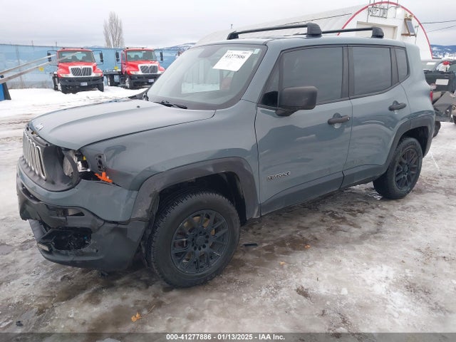 ZACCJBAB9JPJ50882 Jeep Renegade Sport 4x4