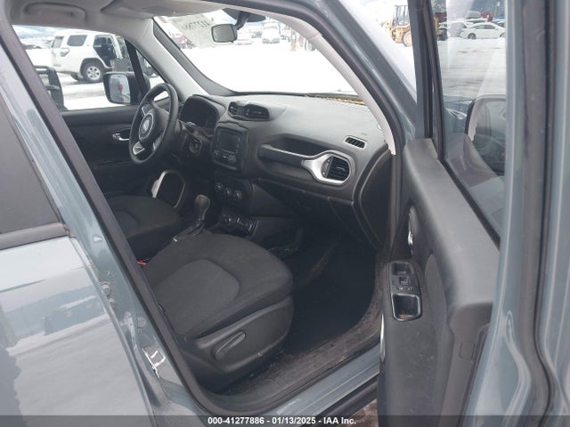 ZACCJBAB9JPJ50882 Jeep Renegade Sport 4x4