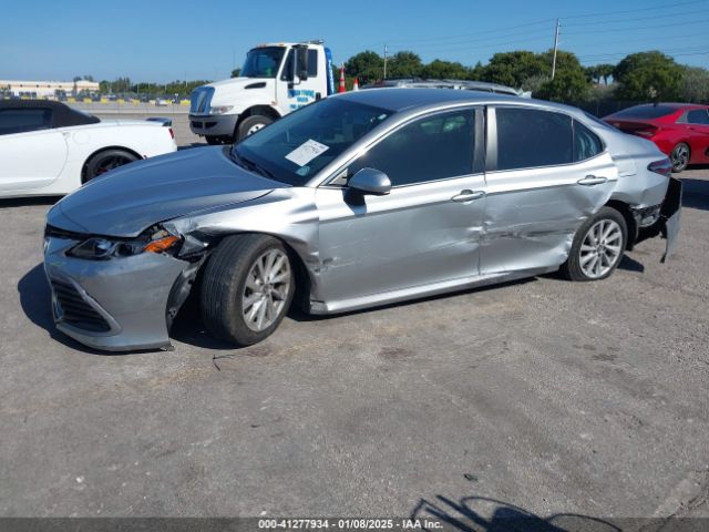 4T1C11AK8MU595111 Toyota CAMRY LE