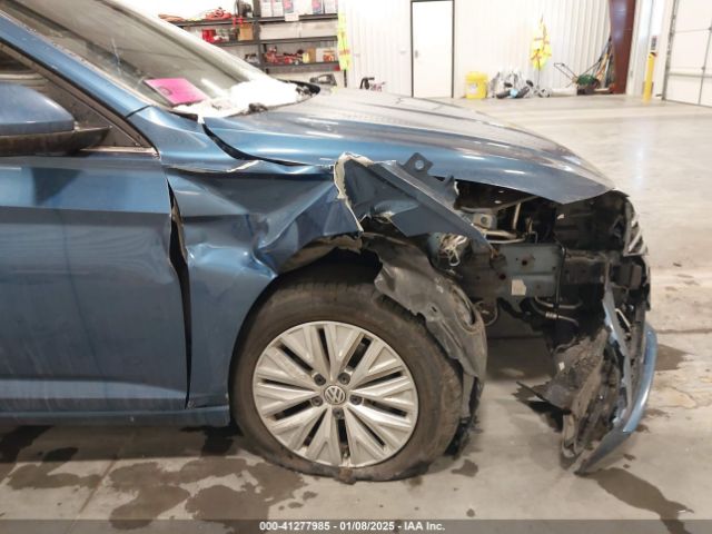 3VWCB7BU9LM002439 Volkswagen Jetta