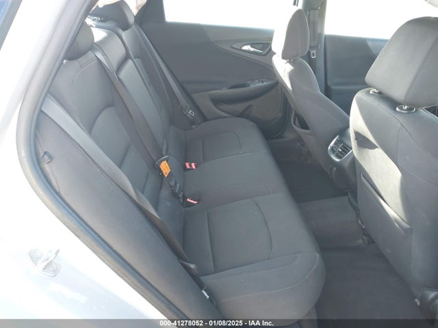 1G1ZE5ST5HF169834 Chevrolet MALIBU 1LT