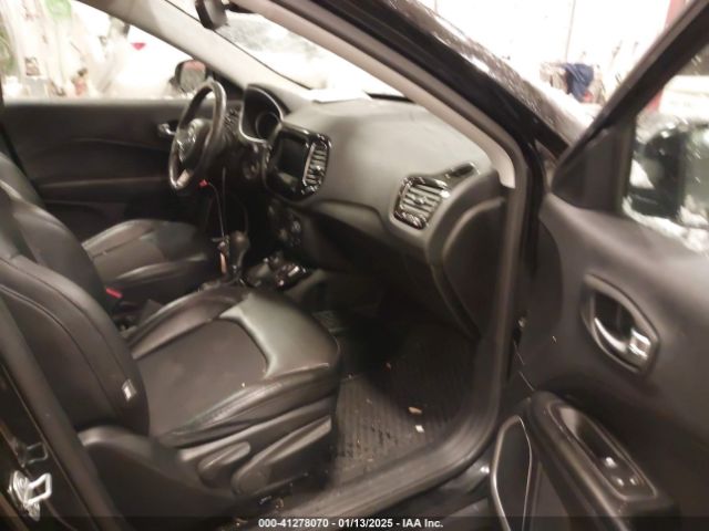 3C4NJDBB0KT838995 Jeep Compass Altitude 4x4
