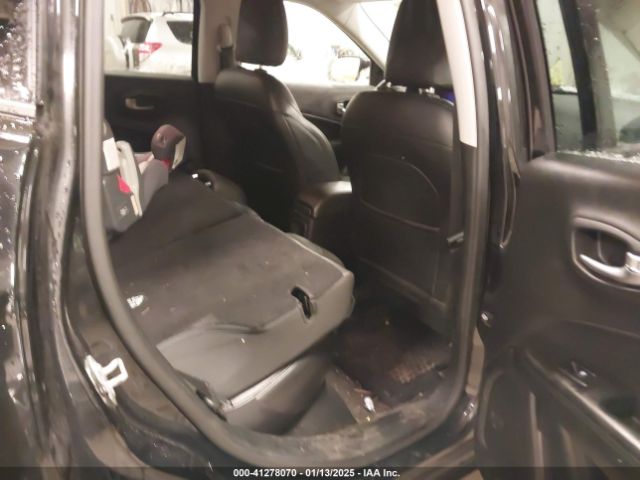 3C4NJDBB0KT838995 Jeep Compass Altitude 4x4