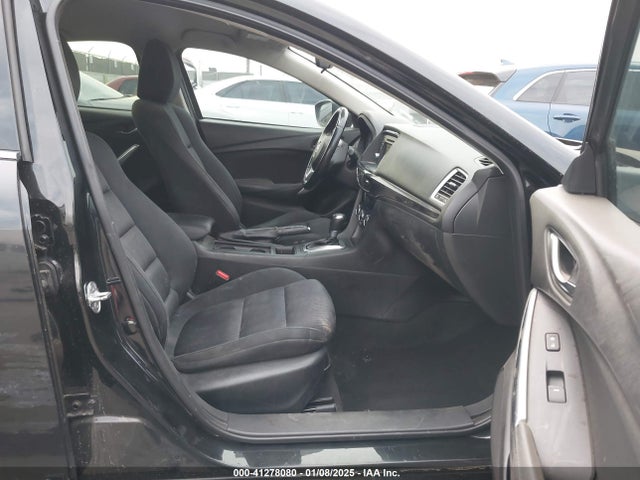 JM1GJ1U57F1223033 Mazda Mazda6 I Sport