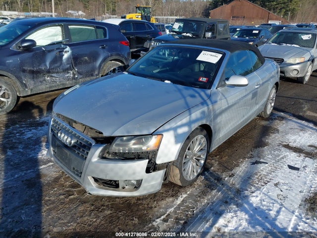 2011 AUDI A5 WAULFAFH3BN019417 Photo 1