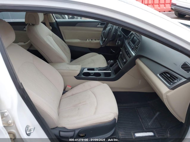 Hyundai SONATA SE 2015 5NPE24AF1FH241961 Image 5