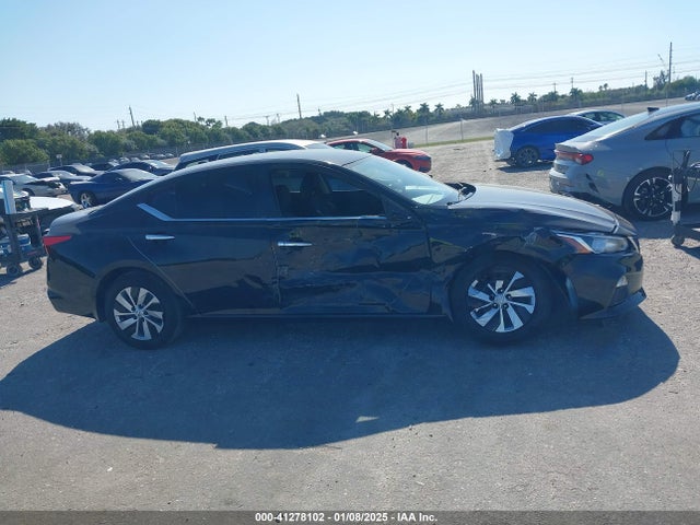 Nissan Altima 2.5 S 2019 1N4BL4BV2KC173767 Image 14