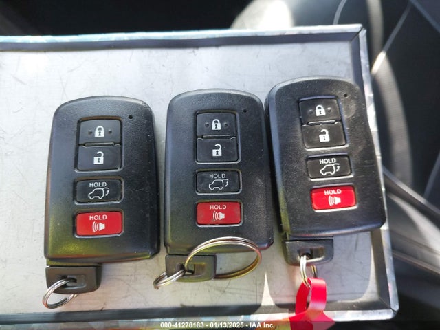 5TDDCRFH8ES005834 Toyota Highlander Hybrid Limited Platinum V6
