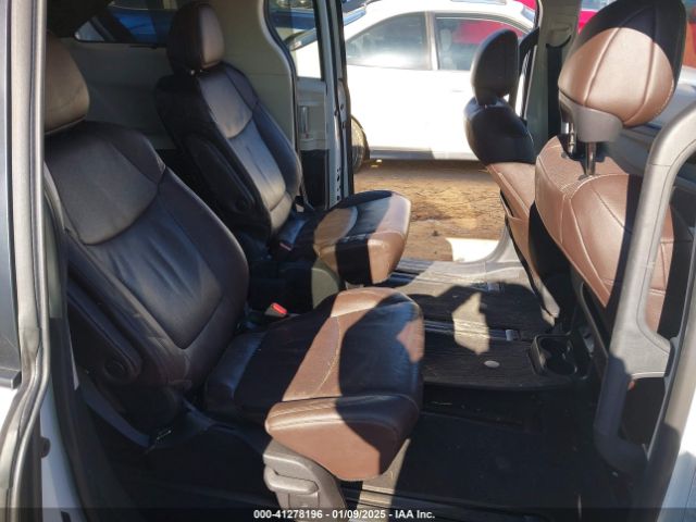 5TDESKFC5MS034175 Toyota Sienna Platinum