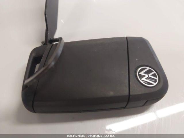 3VWC57BUXMM067860 Volkswagen Jetta 1.4t R-line/1.4t S/1.4t Se