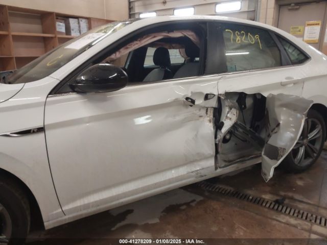 3VWC57BUXMM067860 Volkswagen Jetta 1.4t R-line/1.4t S/1.4t Se