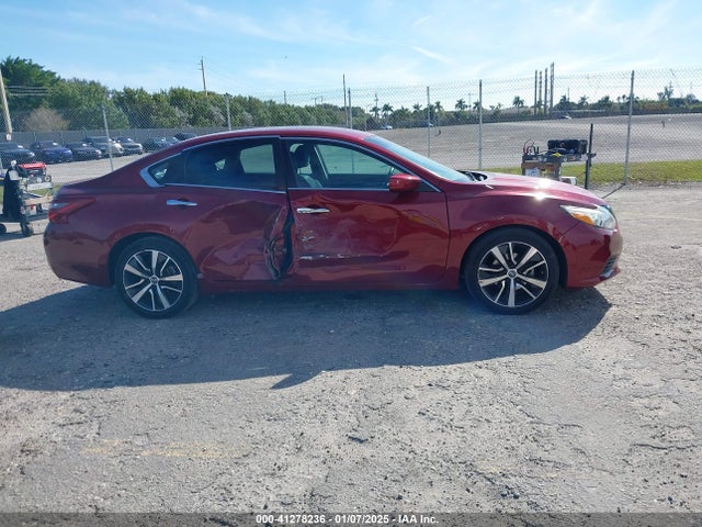 Nissan Altima 2.5 S 2018 1N4AL3AP9JC133645 Image 13