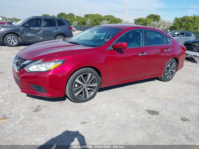 Nissan Altima 2.5 S 2018 1N4AL3AP9JC133645 Image 2