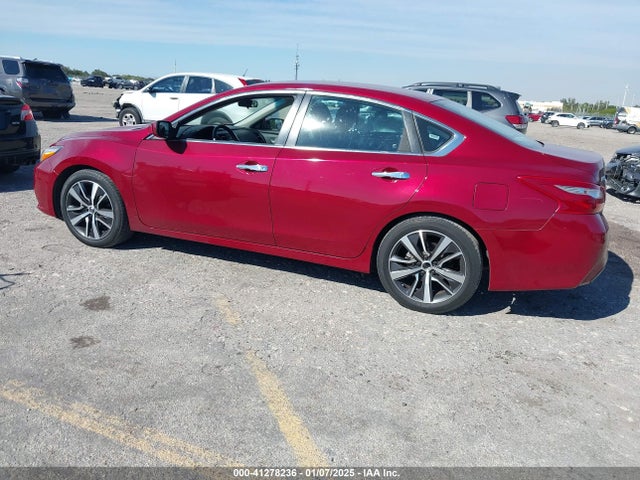Nissan Altima 2.5 S 2018 1N4AL3AP9JC133645 Image 3
