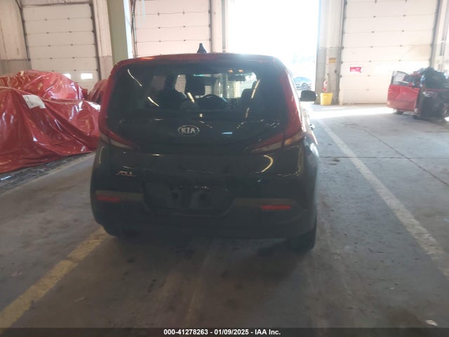 KIA SOUL LX 2021 KNDJ23AU5M7786828 Image 16