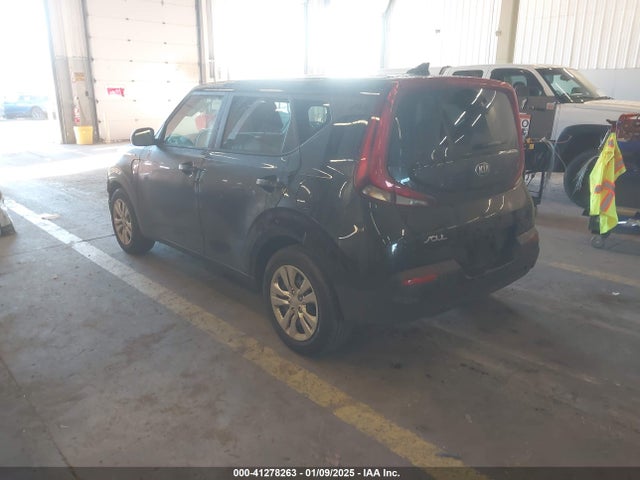 KIA SOUL LX 2021 KNDJ23AU5M7786828 Image 3