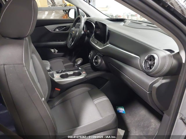 Chevrolet Blazer Awd 2lt 2025 3GNKBHR47SS153209 Image 5