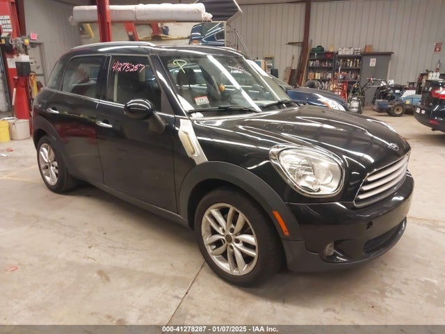 2013 MINI COUNTRYMAN WMWZB3C59DWM08877 Photo 0