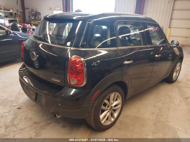 2013 MINI COUNTRYMAN WMWZB3C59DWM08877 Photo 3