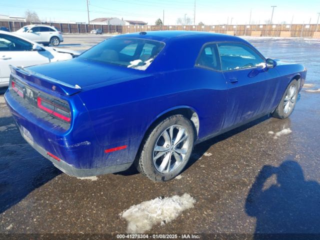 2C3CDZGG1NH230954 Dodge Challenger Sxt Awd