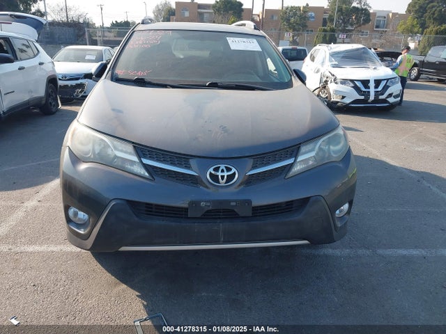Toyota Rav4 Xle 2014 2T3WFREVXEW111532 Image 13