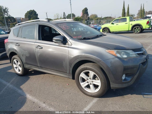 Toyota Rav4 Xle 2014 2T3WFREVXEW111532 Image 14