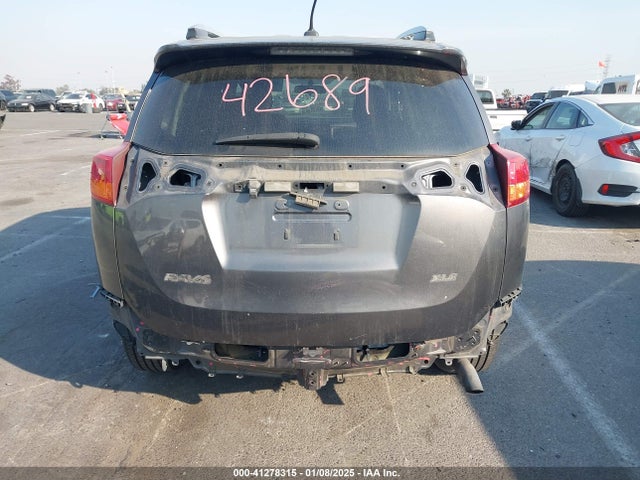 Toyota Rav4 Xle 2014 2T3WFREVXEW111532 Image 17