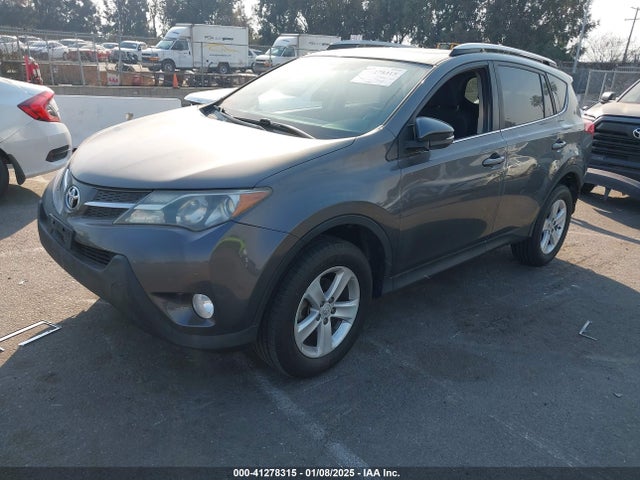 Toyota Rav4 Xle 2014 2T3WFREVXEW111532 Image 2