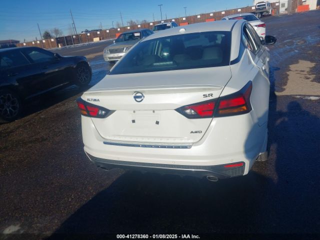 1N4BL4CW3NN424330 Nissan Altima Sr Intelligent Awd