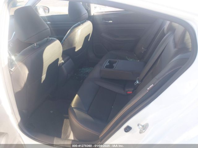 1N4BL4CW3NN424330 Nissan Altima Sr Intelligent Awd