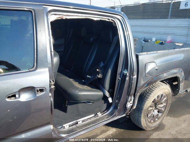 3TMGZ5AN3MM395905 Toyota Tacoma Limited