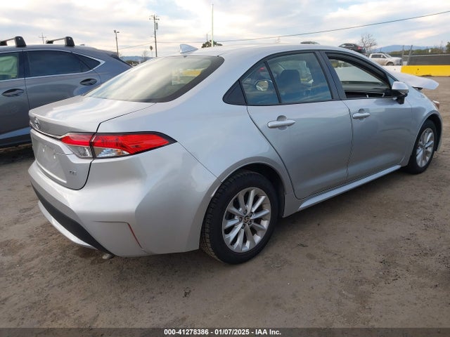 Toyota COROLLA LE 2020 JTDHPRAE7LJ017292 Image 4