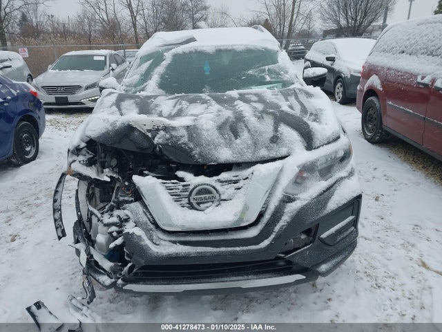 KNMAT2MV0JP576886 Nissan ROGUE SV