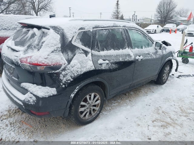 KNMAT2MV0JP576886 Nissan ROGUE SV