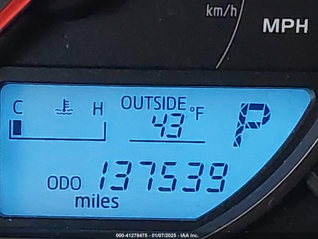 Toyota RAV4 LE 2016 JTMBFREV0GD190191 Image 16