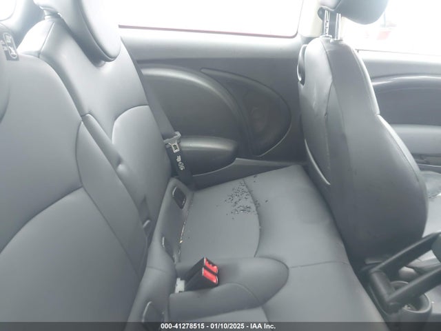 2011 MINI COOPER S WMWSV3C50BTY23321 Photo 7