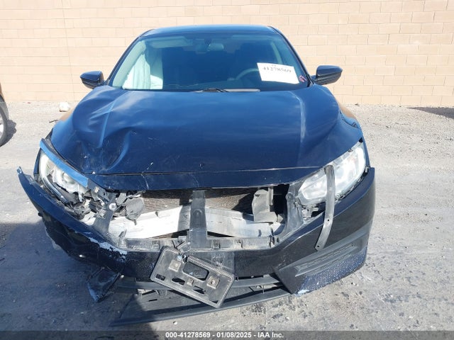 Honda Civic Lx 2018 2HGFC2F56JH528284 Image 12