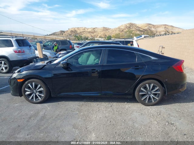 Honda Civic Lx 2018 2HGFC2F56JH528284 Image 14