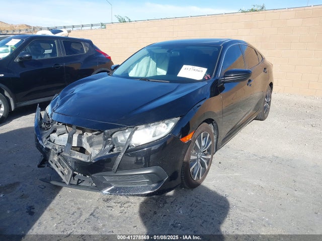 Honda Civic Lx 2018 2HGFC2F56JH528284 Image 2